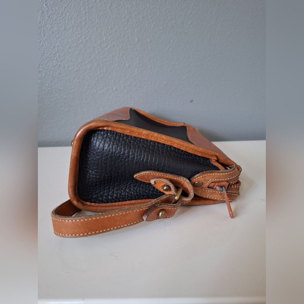 Vintage Dooney & Bourke Black and Brown Leather Shoulder Bag Crossbody - Picture 9 of 9